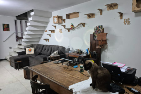 Sobrado à venda com 3 quartos, sendo 1 suíte, em Indianópolis, São Paulo, SP