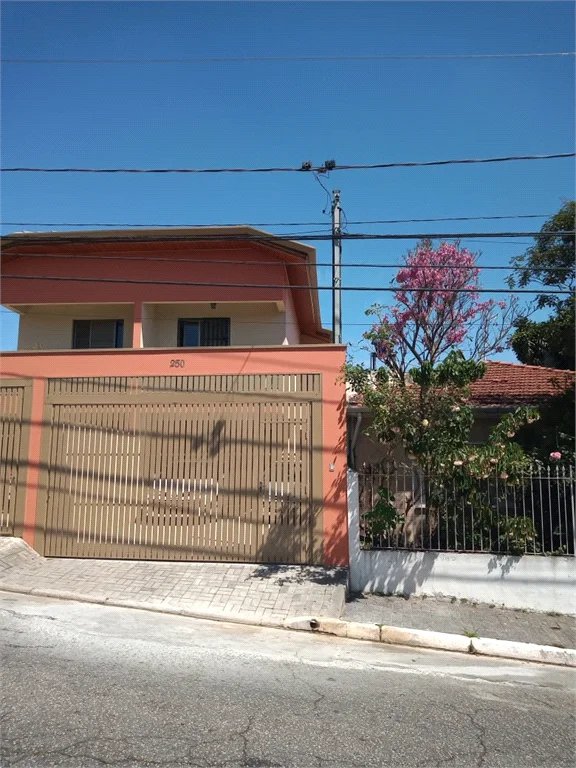 Casa à venda com 3 quartos, sendo 1 suíte, em Jardim Pirajussara, São Paulo, SP