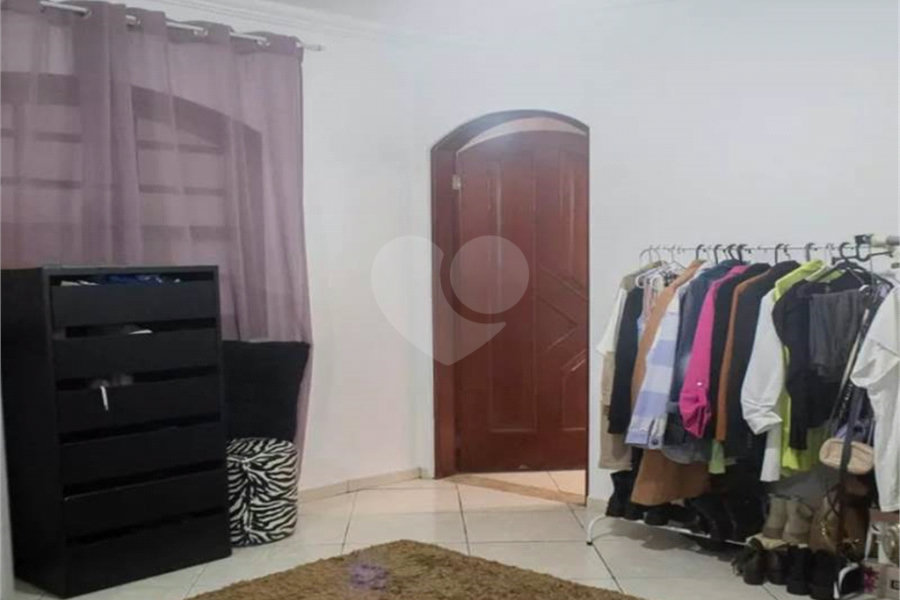 Sobrado à venda com 3 quartos, sendo 1 suíte, em Vila Nova Cachoeirinha, São Paulo, SP