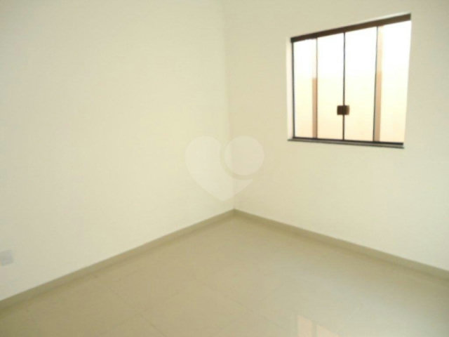 Sobrado à venda com 4 quartos, sendo 2 suítes,  em Vila Rosália, Guarulhos, SP