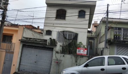 Sobrado à venda com 3 quartos em Jardim Odete, São Paulo, SP