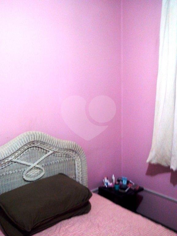 Sobrado à venda com 3 quartos, sendo 1 suíte, em Vila Paiva, São Paulo, SP