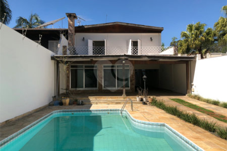 Sobrado à venda com 4 quartos, sendo 2 suítes,  em Alto da Boa Vista, São Paulo, SP
