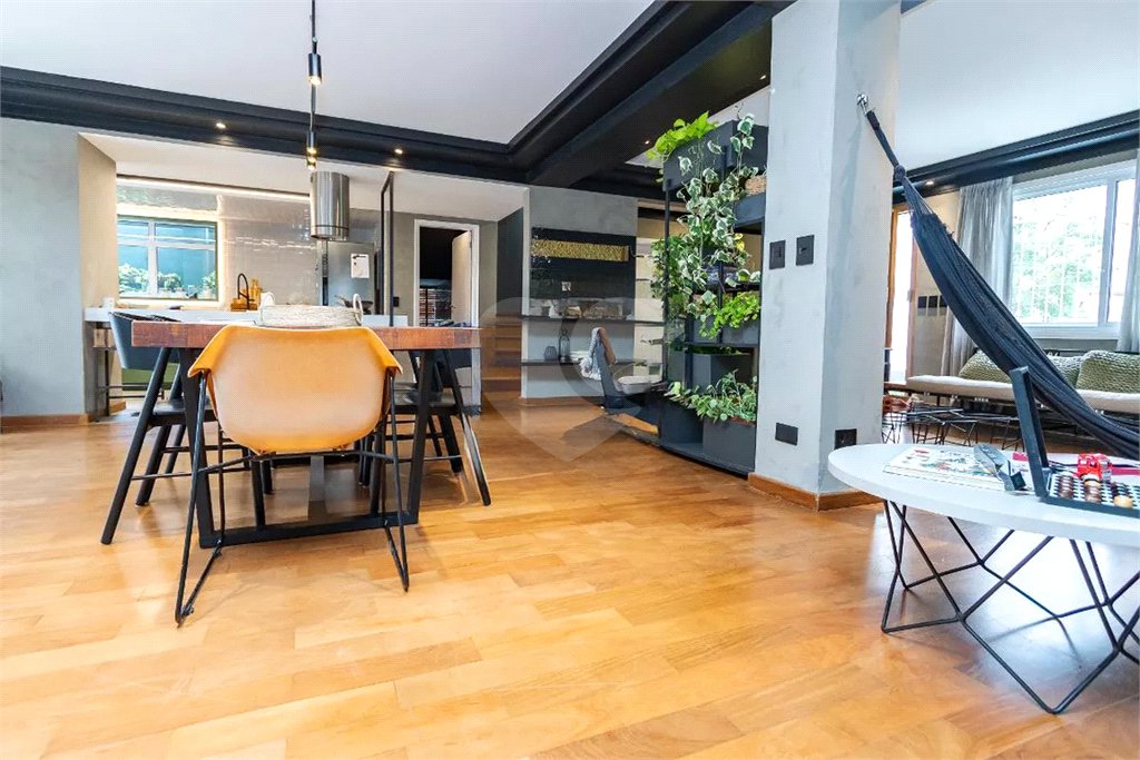 Casa à venda com 4 suítes em Cidade Monções, São Paulo, SP