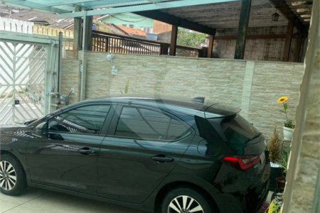 Sobrado à venda com 3 quartos, sendo 1 suíte,  em Parque Vitória, São Paulo, SP