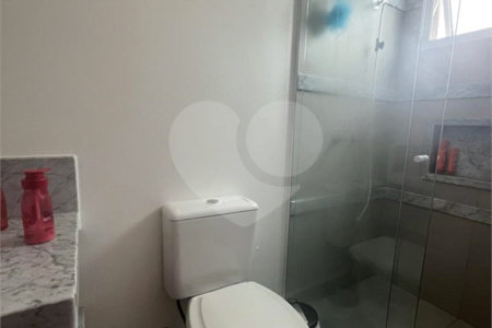 Casa à venda com 3 suítes no condomínio Residencial Terra Nobre, Indaiatuba - SP