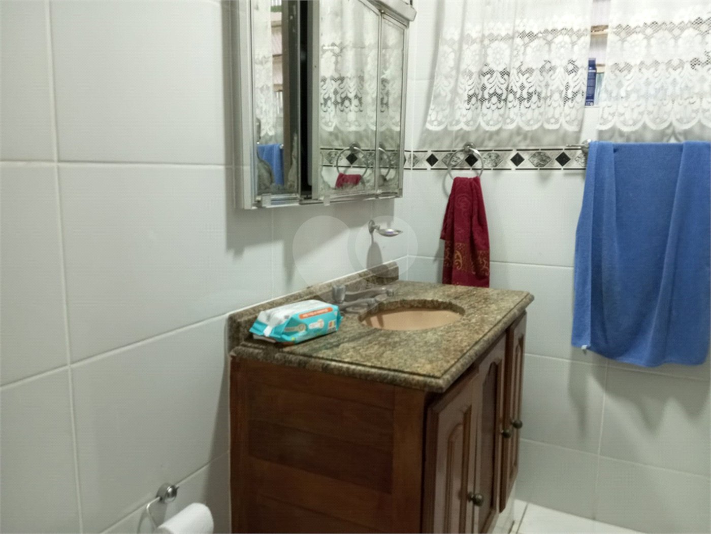 Casa à venda com 2 quartos em Vila Galvão, Guarulhos, SP