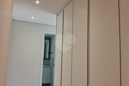 Apartamento à venda com 2 suítes em Bela Aliança, São Paulo, SP