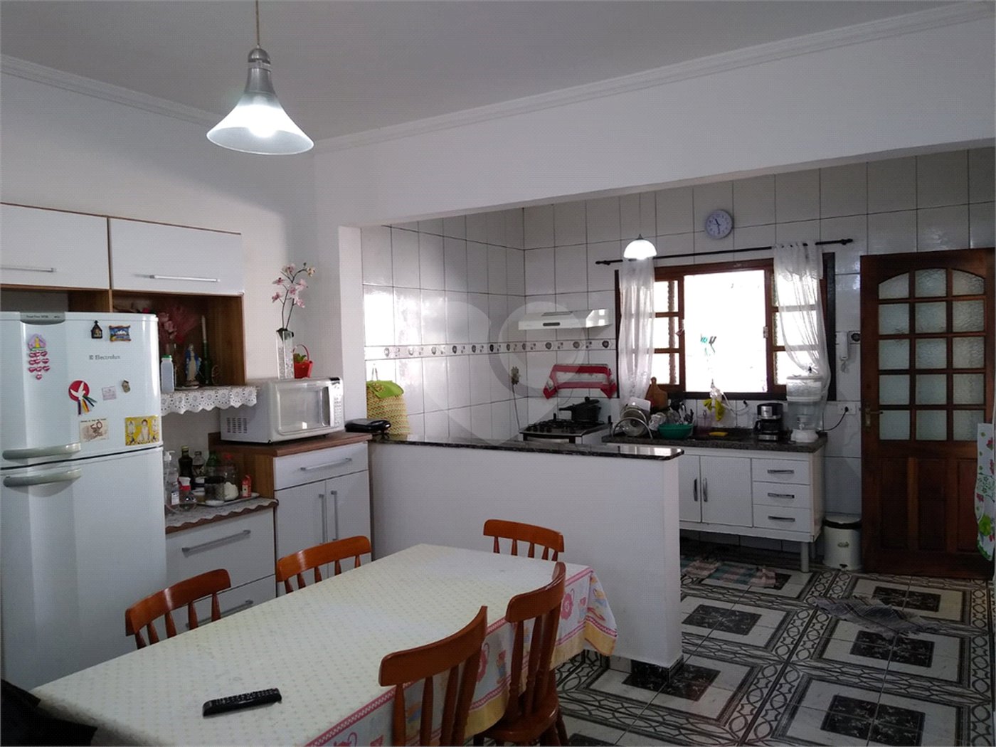 Casa à venda com 4 quartos, sendo 1 suíte,  em Jardim São Francisco, Mogi das Cruzes, SP