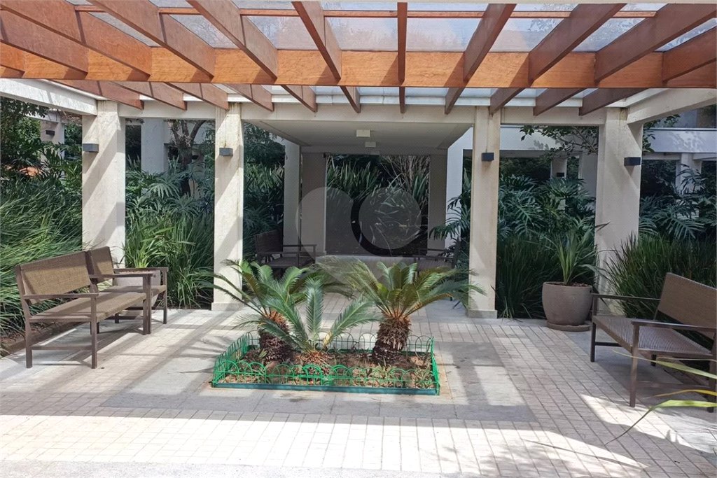 Apartamento à venda com 3 quartos, sendo 1 suíte,  em Jardim Vazani, São Paulo, SP