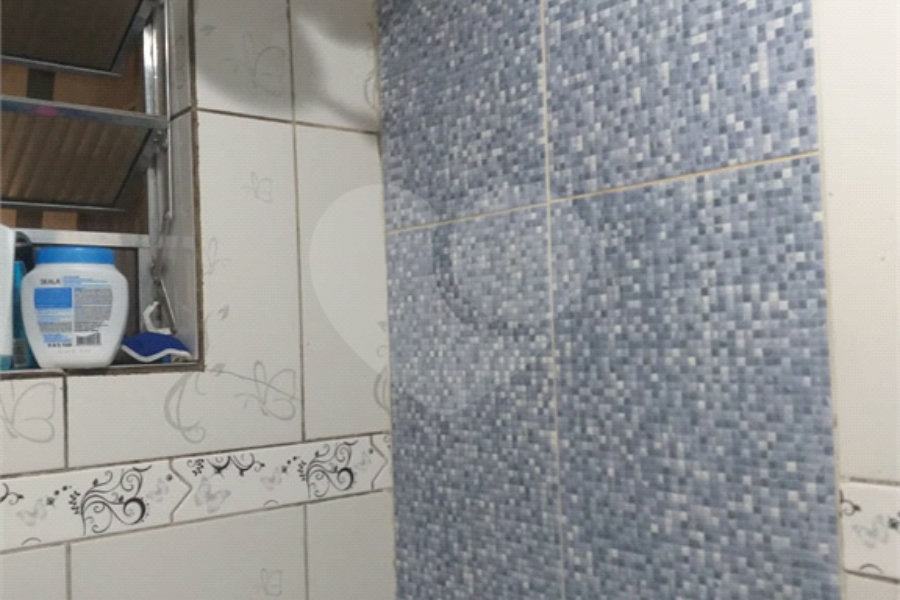 Sobrado à venda com 5 quartos no Brasilândia, São Paulo, SP
