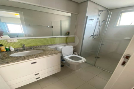 Apartamento à venda com 3 suítes em Santa Teresinha, São Paulo, SP