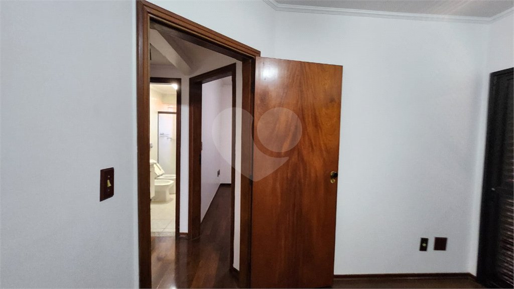 Apartamento à venda com 2 quartos no Centro, Araraquara, SP