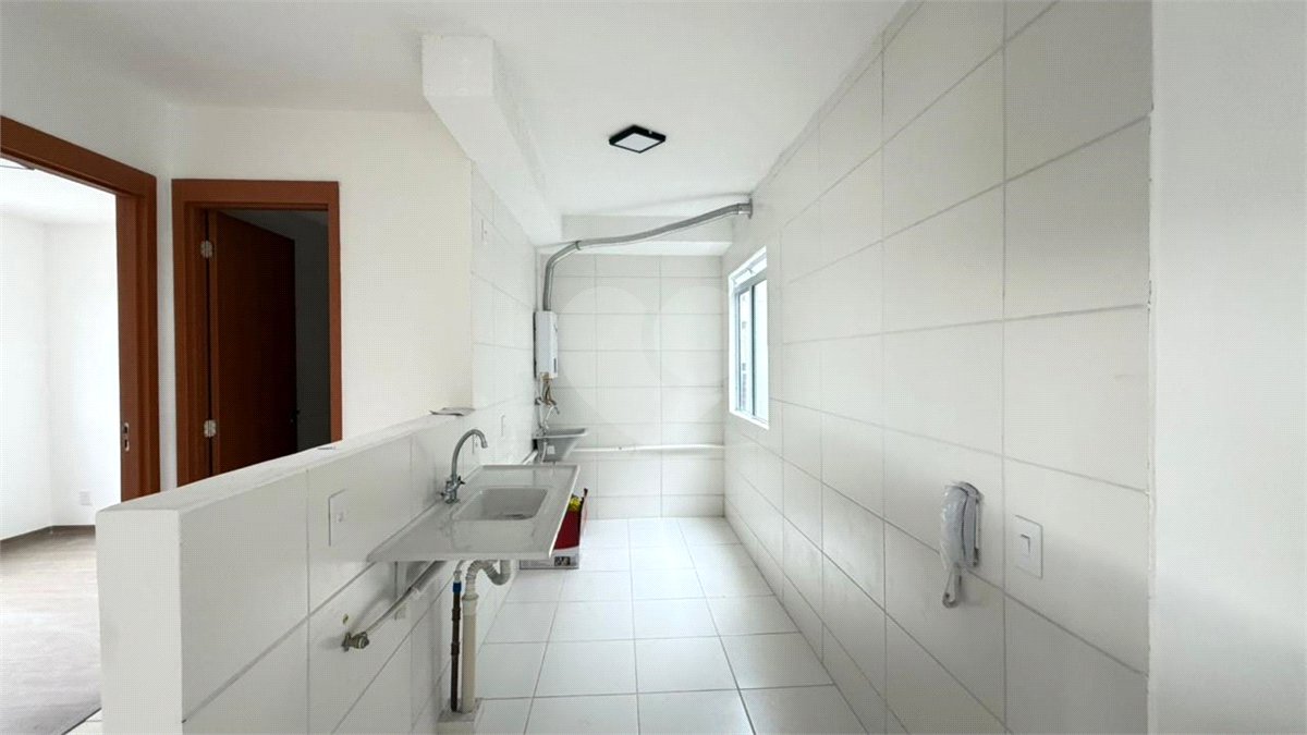 Apartamento à venda com 2 quartos em Guaratiba, Rio de Janeiro, RJ