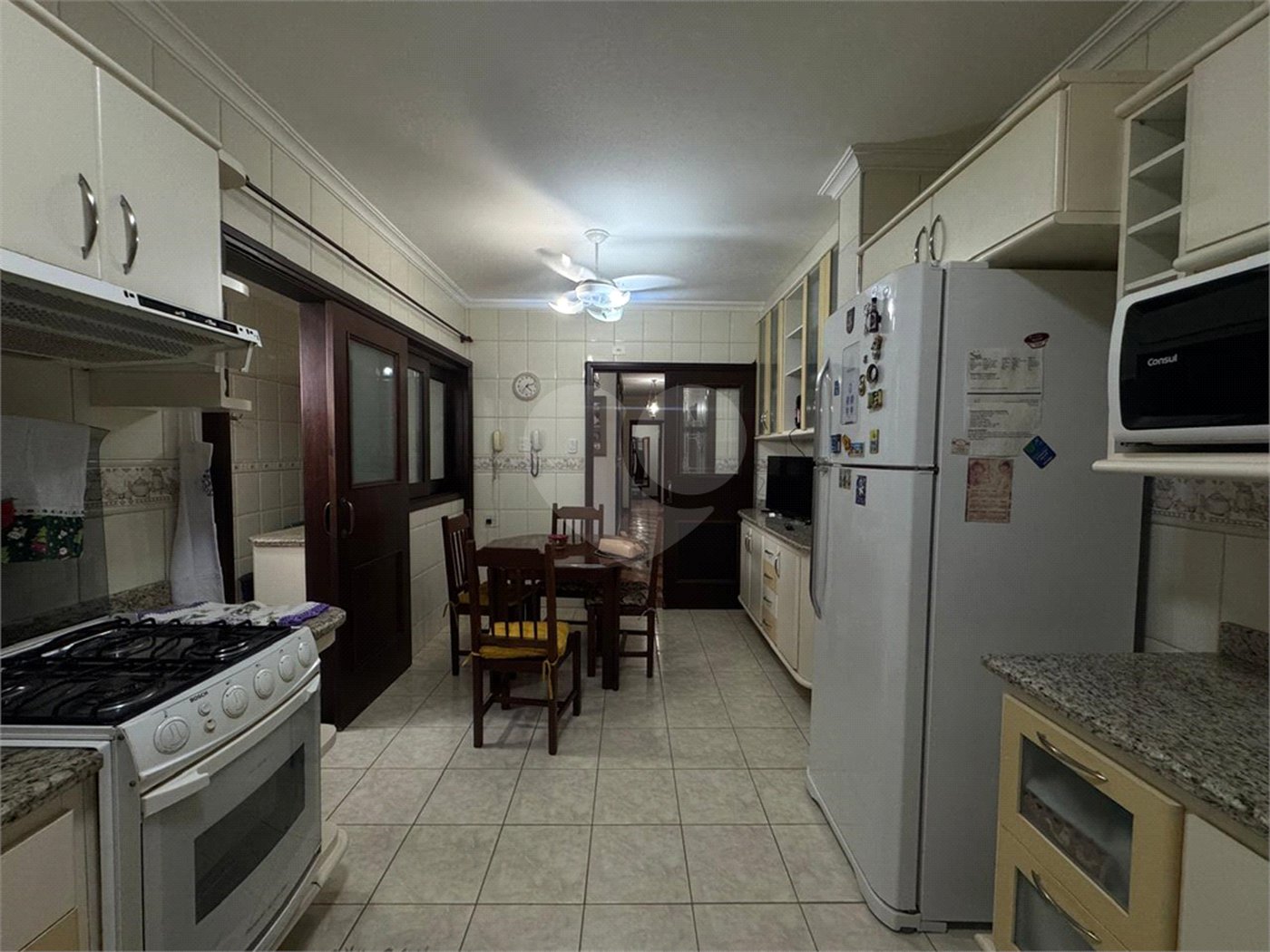 Apartamento à venda com 3 quartos, sendo 1 suíte, no Centro, Ribeirão Preto, SP