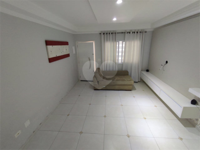 Sobrado à venda com 3 suítes em Vila Mazzei, São Paulo, SP