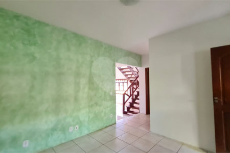 Casa à venda com 5 quartos em Ivoturucaia, Jundiaí, SP