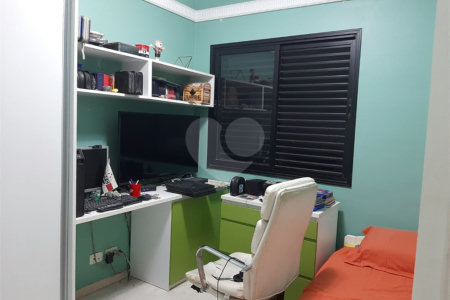 Apartamento à venda com 2 quartos, sendo 1 suíte,  em Vila Anglo Brasileira, São Paulo, SP