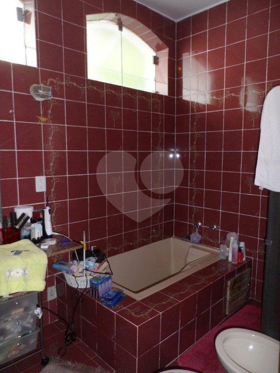 Casa Térrea à venda com 3 suítes em Jardim Franca, São Paulo, SP