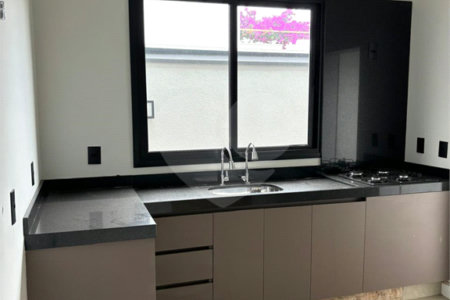 Casa à venda com 4 suítes no condomínio Residencial Costa das Areias, Salto - SP