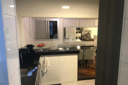Cobertura à venda com 3 quartos, sendo 1 suíte,  em Alto da Lapa, São Paulo, SP