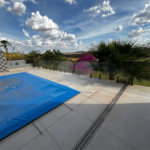 Casa à venda com 3 quartos, sendo 2 suítes, no condomínio Terras de Mont Serrat, Salto - SP