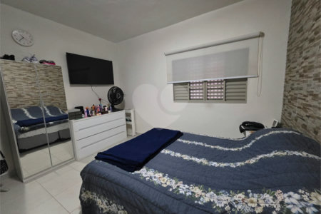 Sobrado à venda com 6 quartos, sendo 3 suítes, em Santa Teresinha, São Paulo, SP