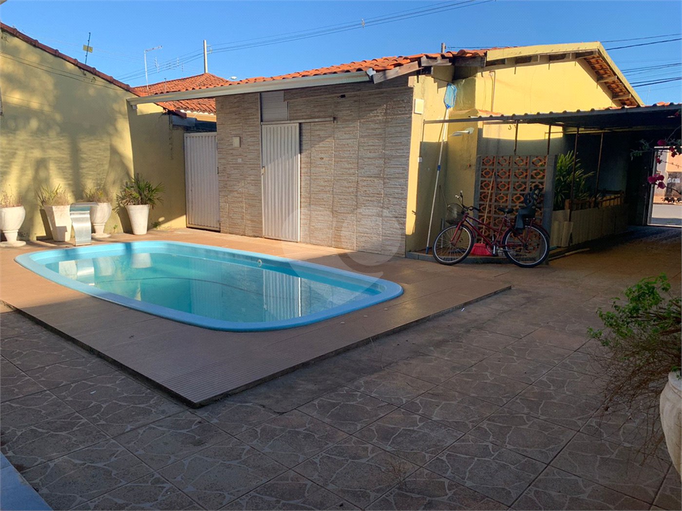 Casa à venda com 3 quartos, sendo 1 suíte,  no Centro, Três Lagoas, MS