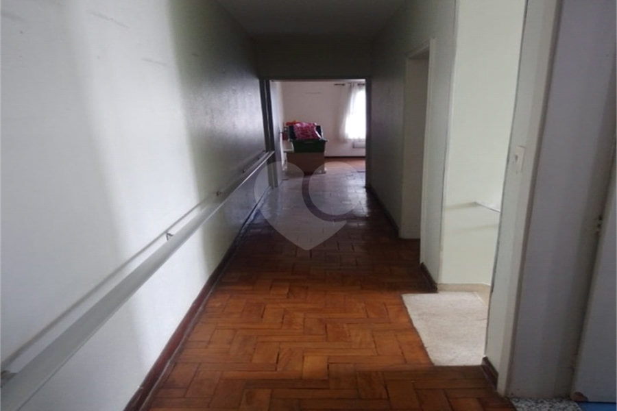 Sobrado à venda com 4 quartos em Vila Guilherme, São Paulo, SP