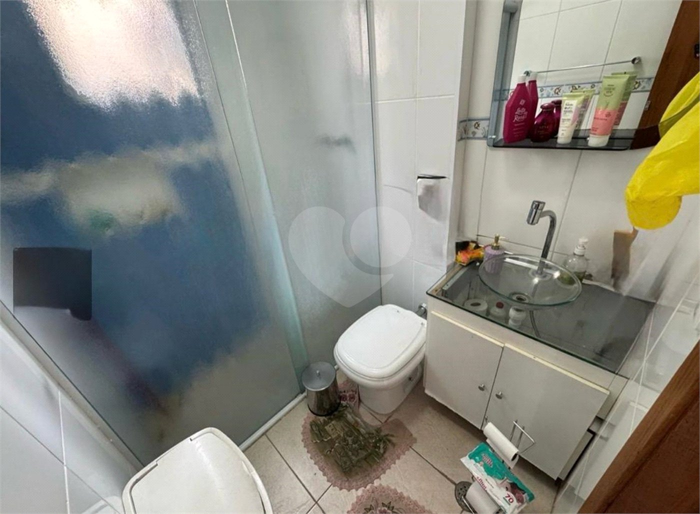 Sobrado à venda com 4 quartos, sendo 1 suíte, em Vila Gustavo, São Paulo, SP