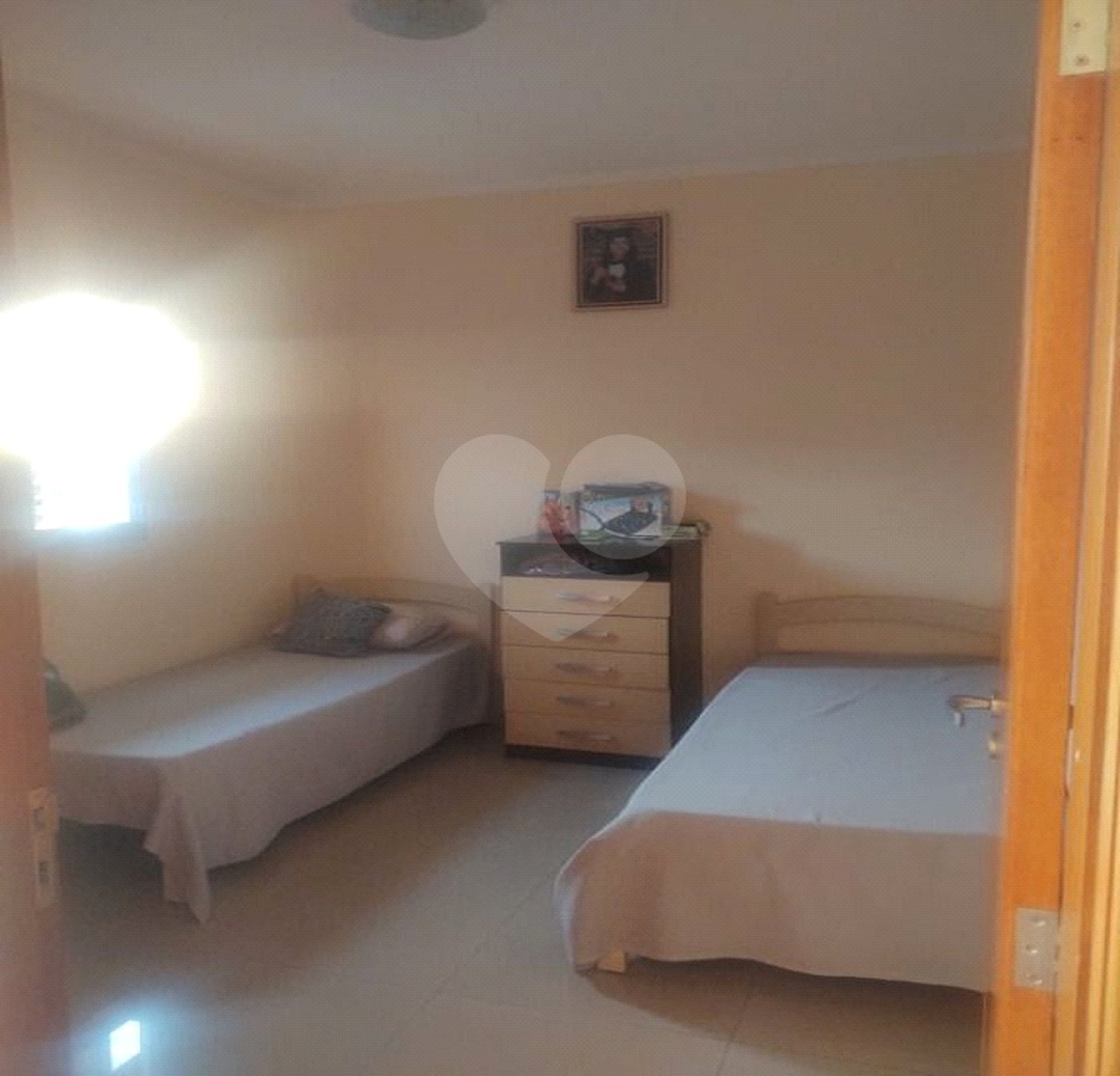 Casa à venda com 4 quartos, sendo 1 suíte, no condomínio Portobello, Sorocaba - SP