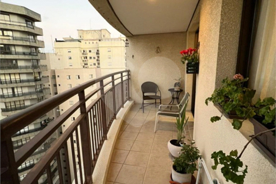 Apartamento à venda com 3 quartos, sendo 1 suíte, em Santa Teresinha, São Paulo, SP