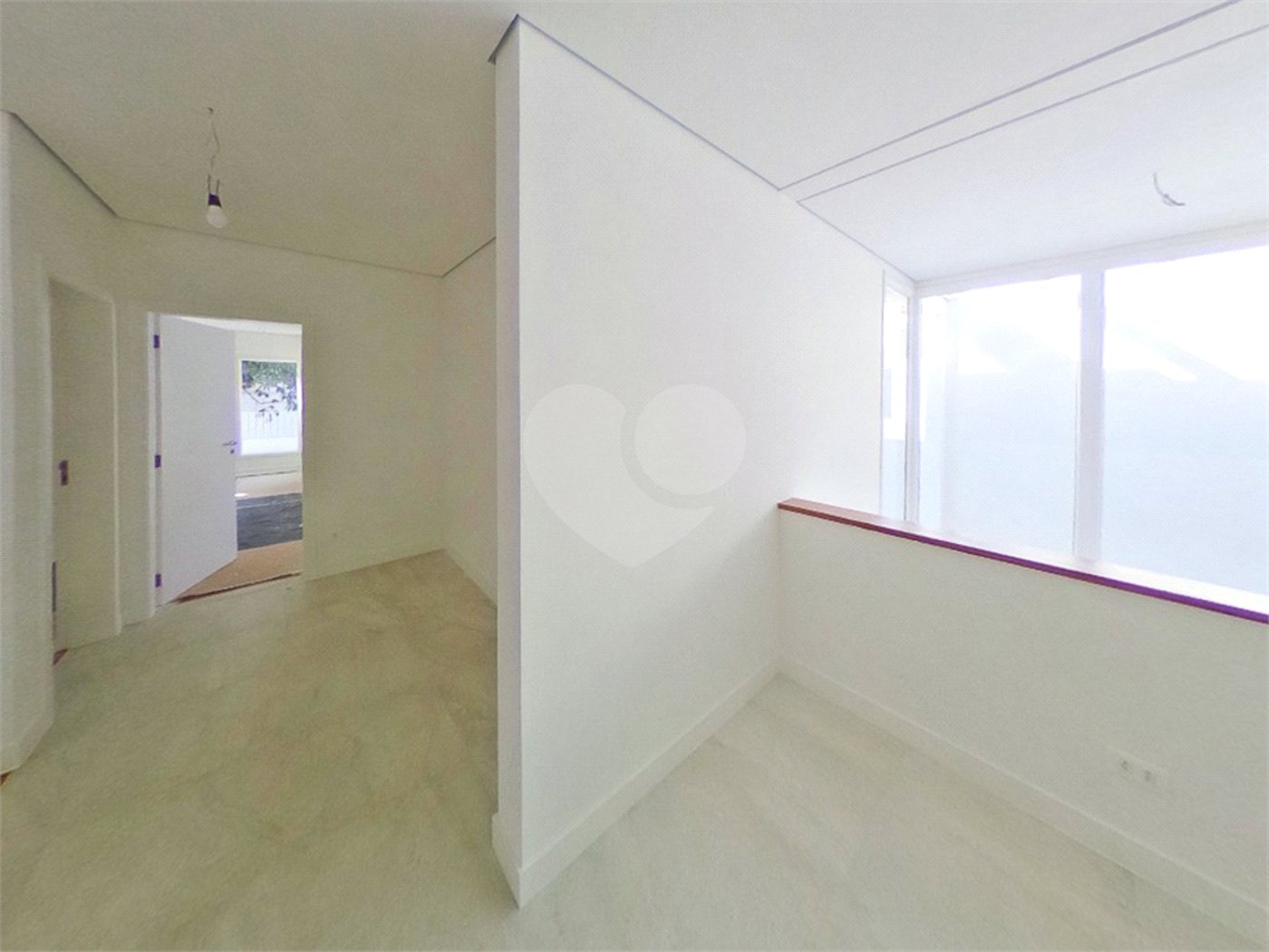 Casa à venda com 4 quartos, sendo 3 suítes,  em Jardim Marajoara, São Paulo, SP
