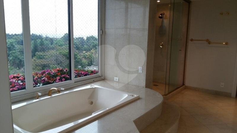 Apartamento à venda com 4 suítes em Alto da Boa Vista, São Paulo, SP