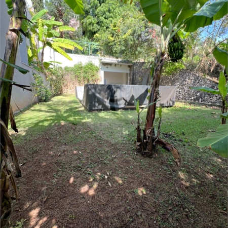 Terreno à venda no condomínio Jardim Vitória Régia, São Paulo - SP