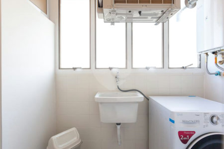 Apartamento à venda com 4 quartos, sendo 1 suíte, em Vila Olímpia, São Paulo, SP