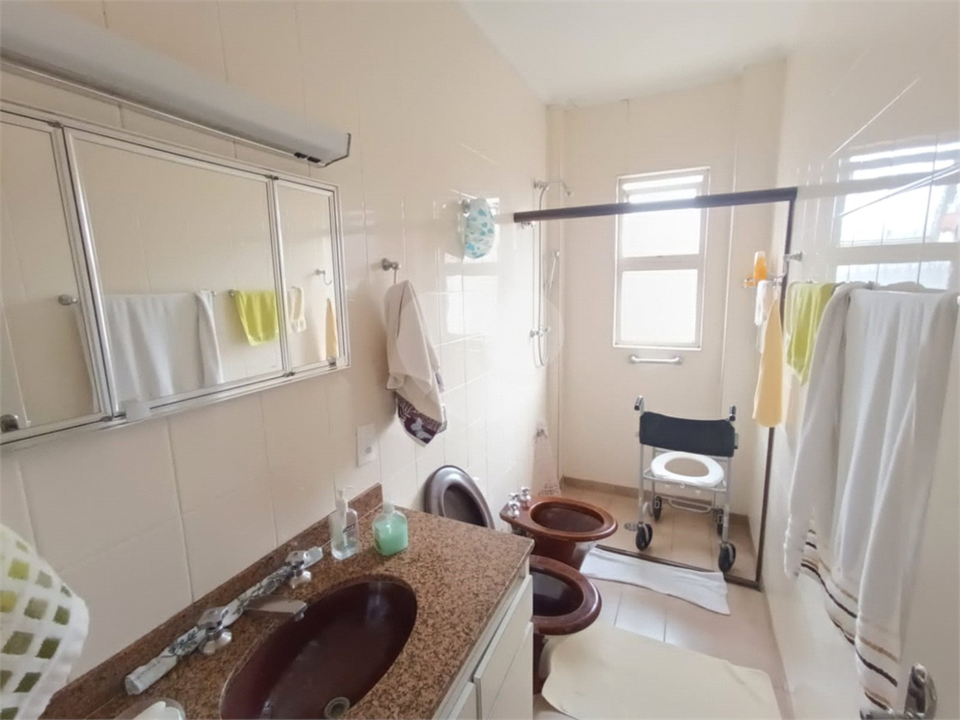 Apartamento à venda com 3 quartos, sendo 1 suíte, em Cambuci, São Paulo, SP