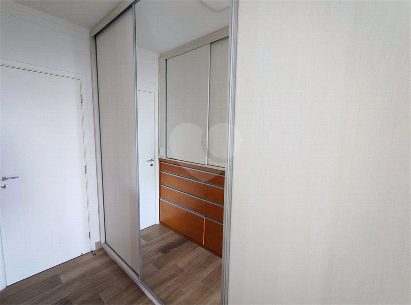 Apartamento à venda com 3 suítes em Anhangabaú, Jundiaí, SP