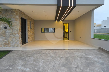 Casa à venda com 3 suítes no condomínio Jardim Residencial Dona Maria Candida, Indaiatuba - SP