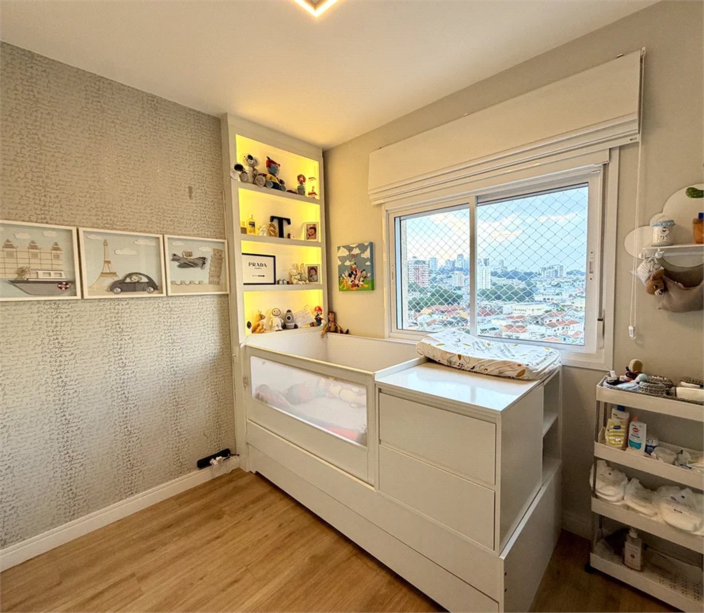 Apartamento à venda com 3 suítes em Vila Romana, São Paulo, SP