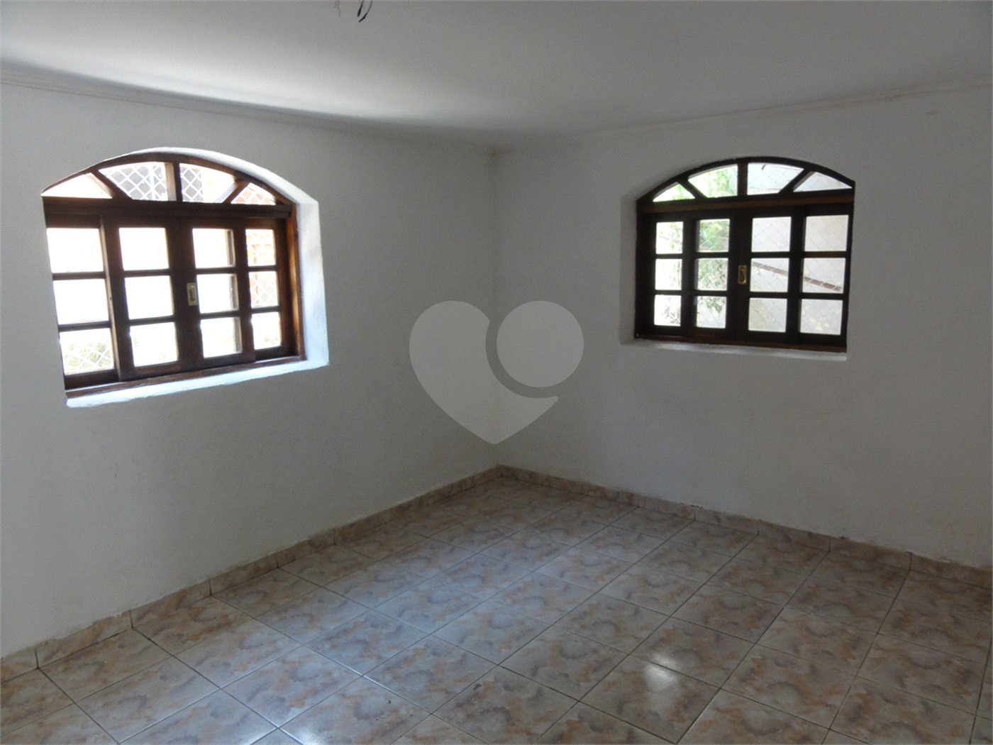 Casa Térrea à venda ou para alugar com 4 quartos em Jardim Floresta, São Paulo, SP