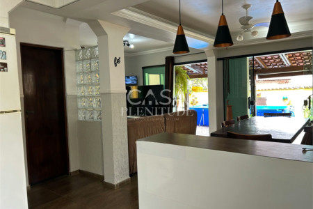 Casa à venda com 3 quartos, sendo 1 suíte,  em Éden, Sorocaba, SP