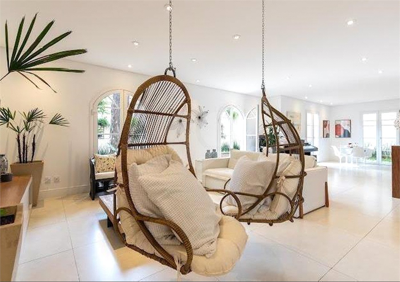 Casa à venda com 4 suítes no condomínio Residencial Villa Fiume Rosso, São Paulo - SP