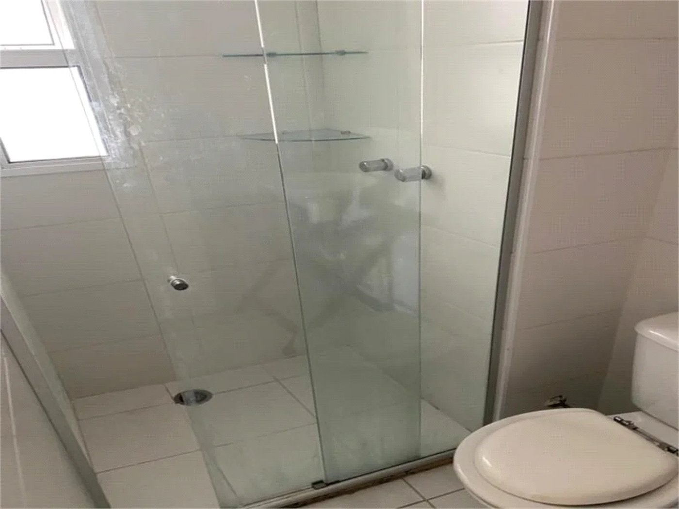 Apartamento à venda com 3 quartos, sendo 1 suíte,  em Vila Andrade, São Paulo, SP