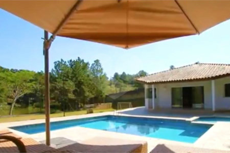 Casa à venda com 4 suítes no condomínio Villa Lombarda, Valinhos - SP
