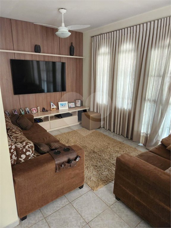 Casa à venda com 4 quartos, sendo 1 suíte, em Porto, Cuiabá, MT