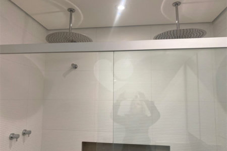 Apartamento à venda com 3 quartos, sendo 1 suíte,  em Itaim Bibi, São Paulo, SP
