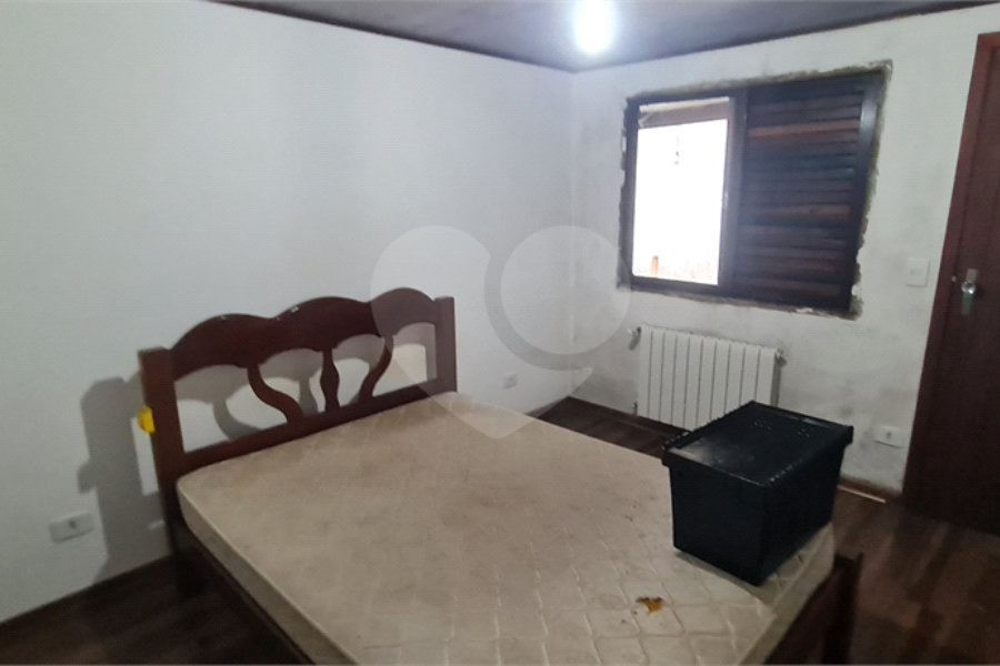 Casa à venda com 4 suítes no condomínio Jardim da Montanha I, Mairiporã - SP
