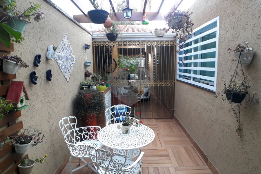 Sobrado à venda com 3 suítes em Horto Florestal, São Paulo, SP