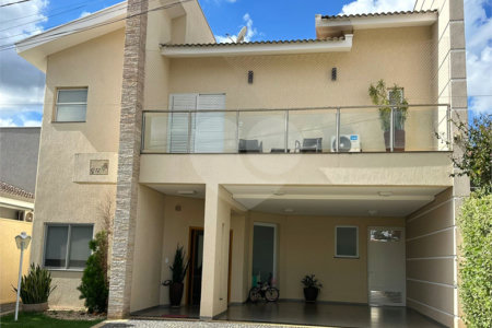 Sobrado à venda com 4 quartos, sendo 3 suítes, em Jardim Residencial Maggiore, Araraquara, SP